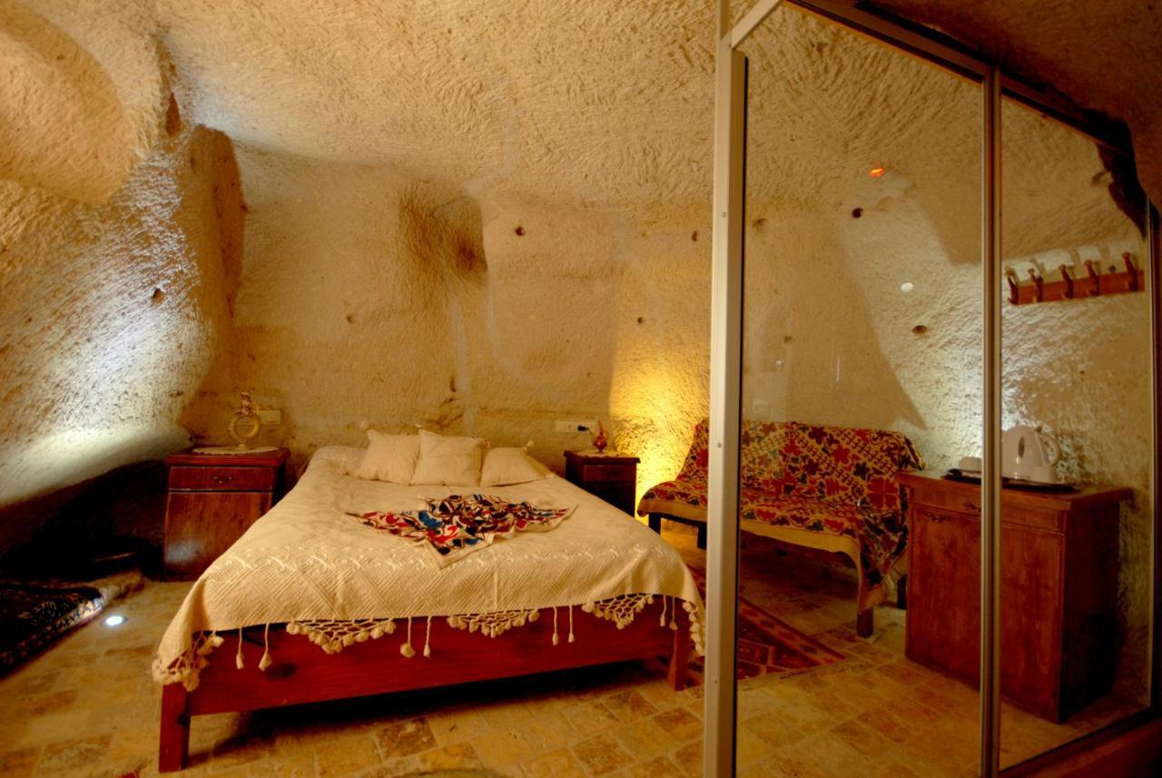 גורמה Arif Cave Hotel חדר תמונה